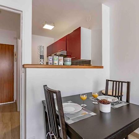 Appartement Avec Parking Et Terrasse Metro 7 Et Paris Villejuif Exterior foto